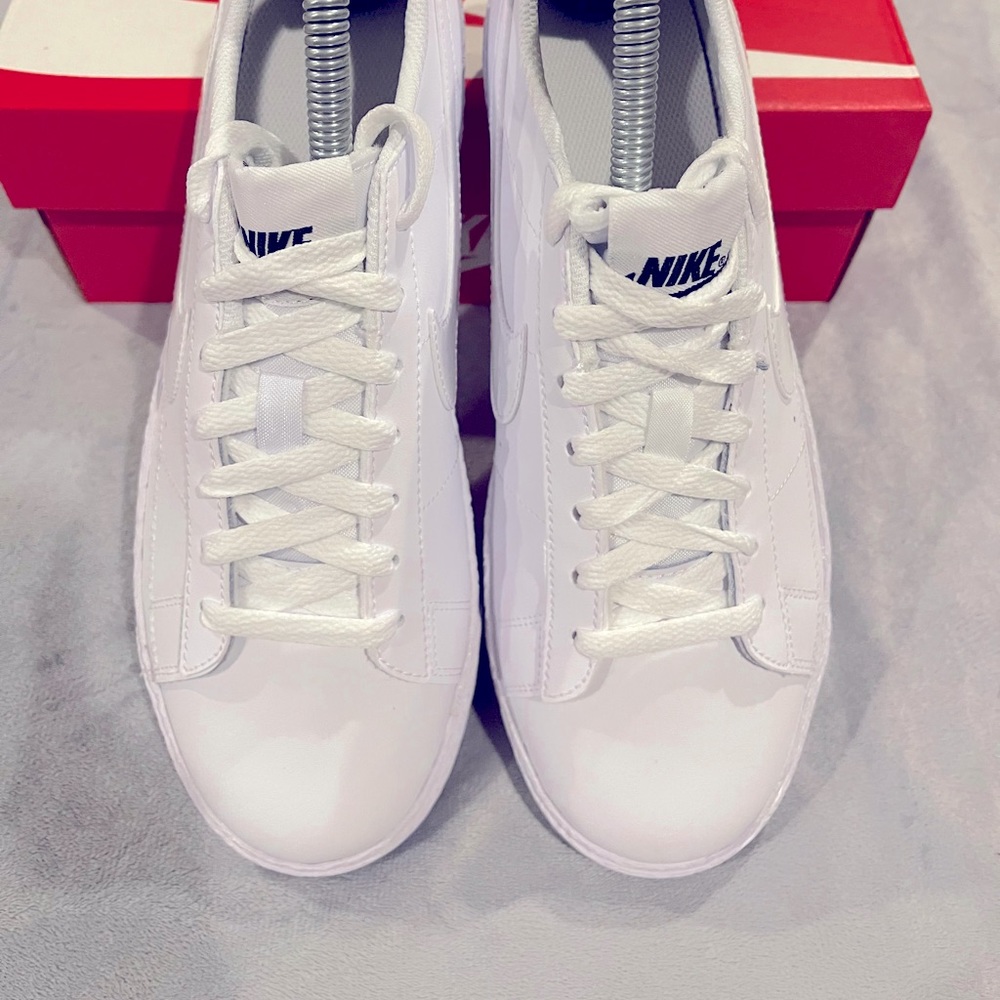 NEW Nike Blazer Low LE - Picture 7 of 7